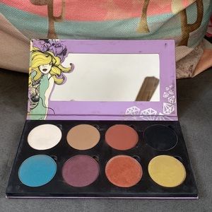 Batalash for Saucebox Discontinued Eyeshadow Palette